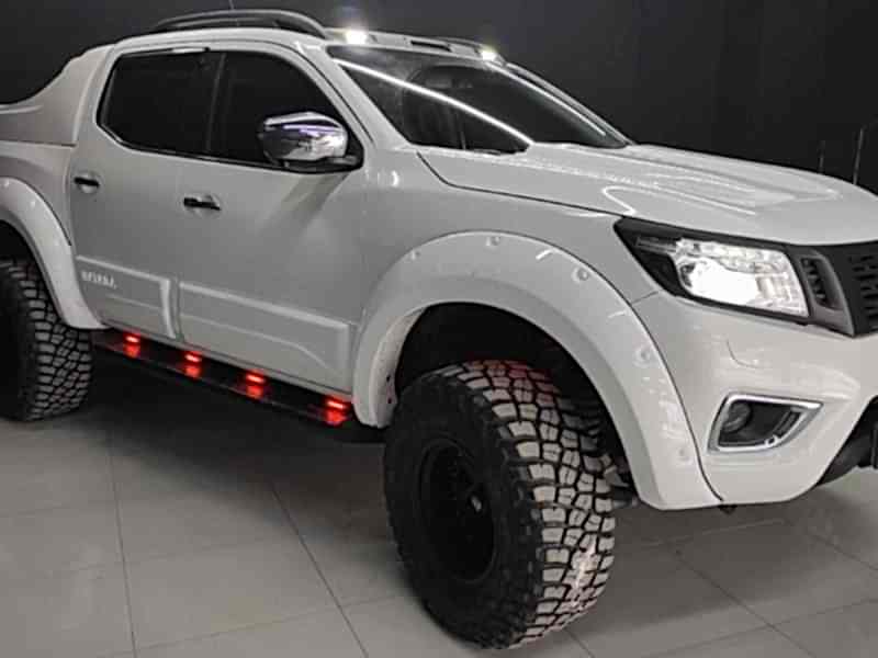 Nissan Navara Led Aydınlatmalar