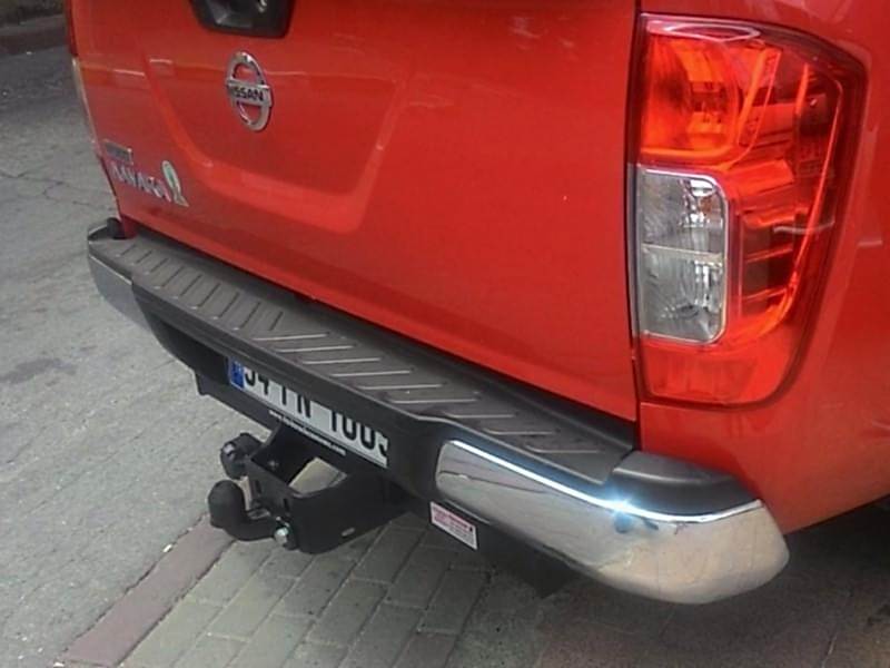 Nissan Navara Çeki Demiri