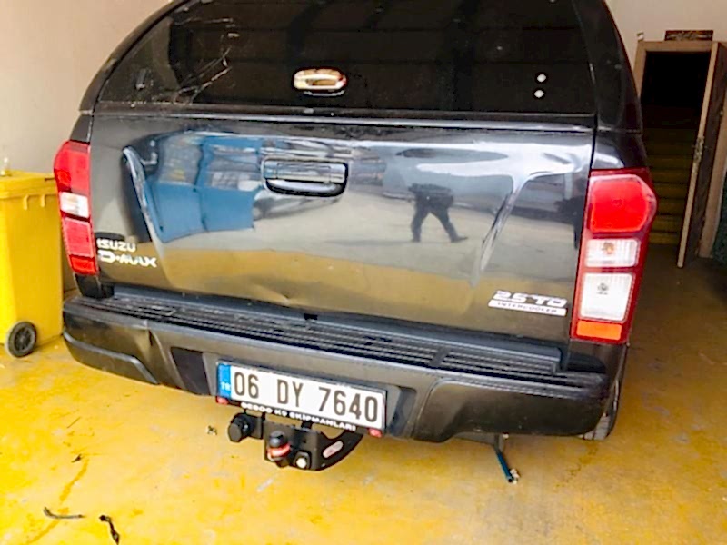 Isuzu Dmax Çeki Demiri