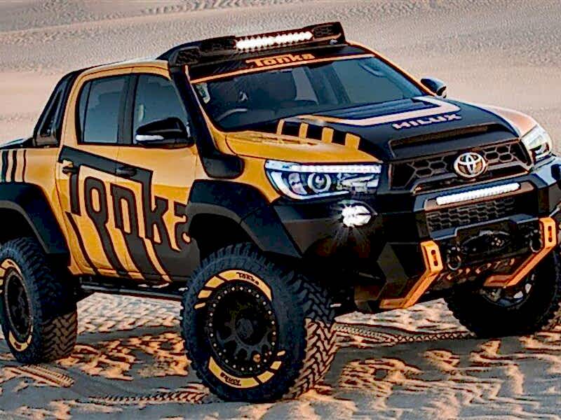 Toyota Hilux Araç Yükseltme